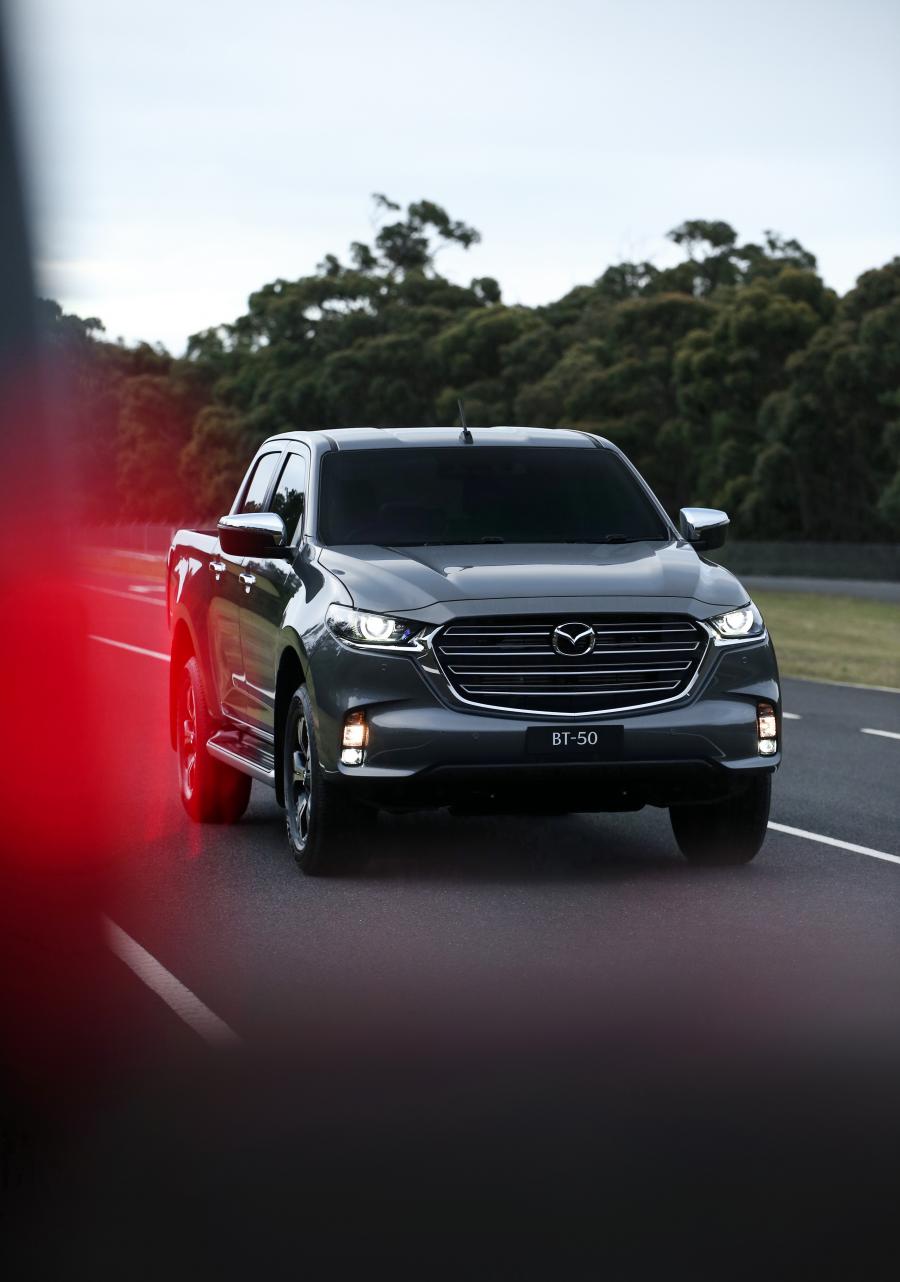  Mazda BT-50 Double Cab 2020 года  (AU) (фото 2 из 17)
